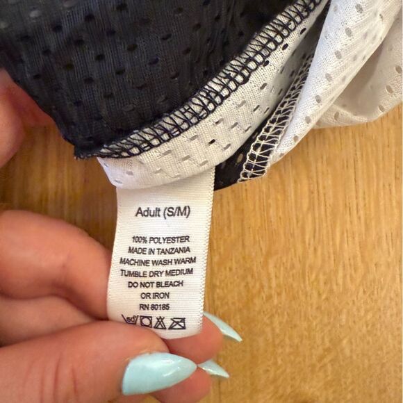 Gray and Black Tennis Sports Jersey - Picture 3 of 3